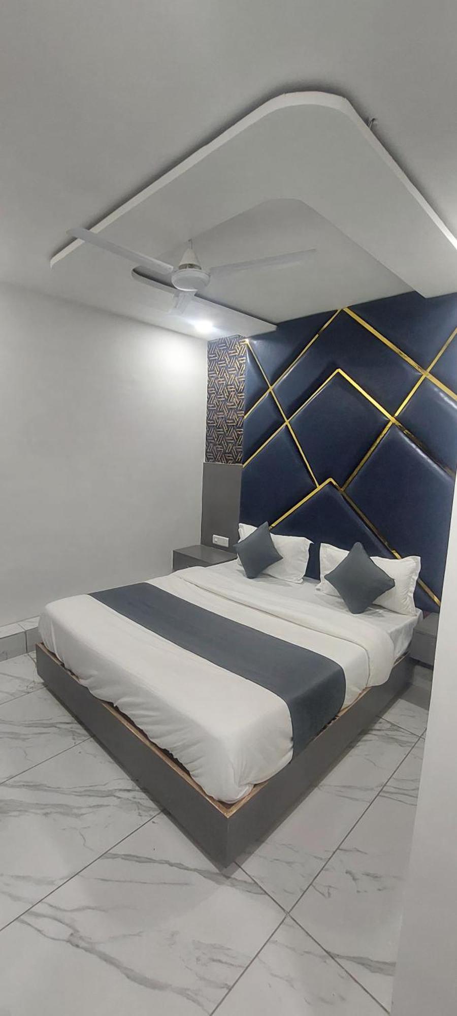 Hotel The Pacific Ahmedabad Airport Kültér fotó